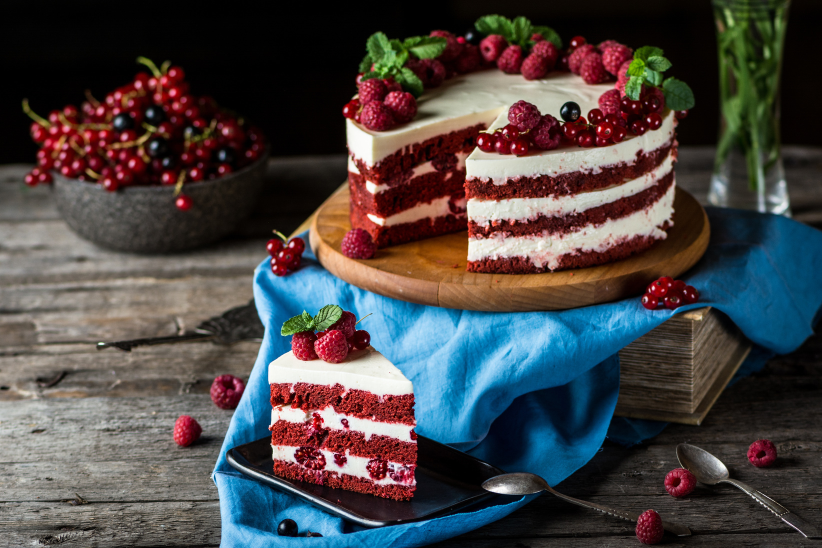 Red Velvet Cake with Berries  